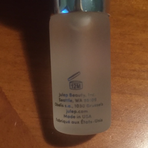 Julep Boost Your Radiance Facial Oil + Sample - Picture 4 of 10